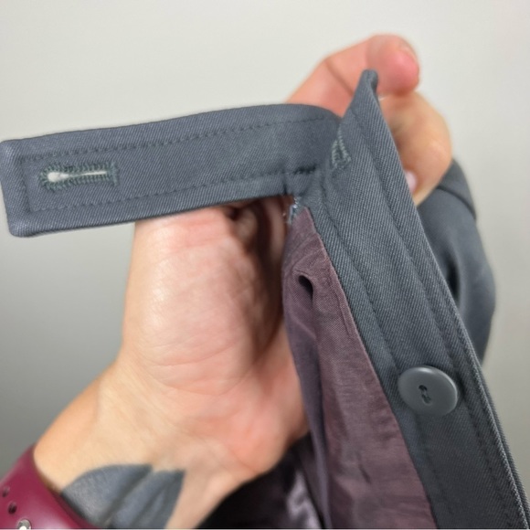 La VOGUE 100% pure wool midi pleated skirt Sz 8 - Picture 7 of 7